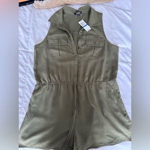 Olive Green Romper 💚
